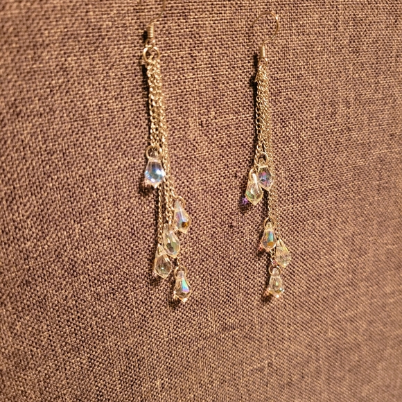 Beautiful silver color fish hook earrings with long dangle sparkling crystals - Picture 5 of 5